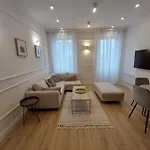 Апартаменты Raphael's Apartment, Classe 3 Etoiles Сен-Рафаэль