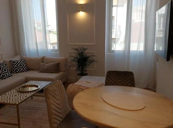 Raphael's Apartment, Classe 3 Etoiles Apartmán