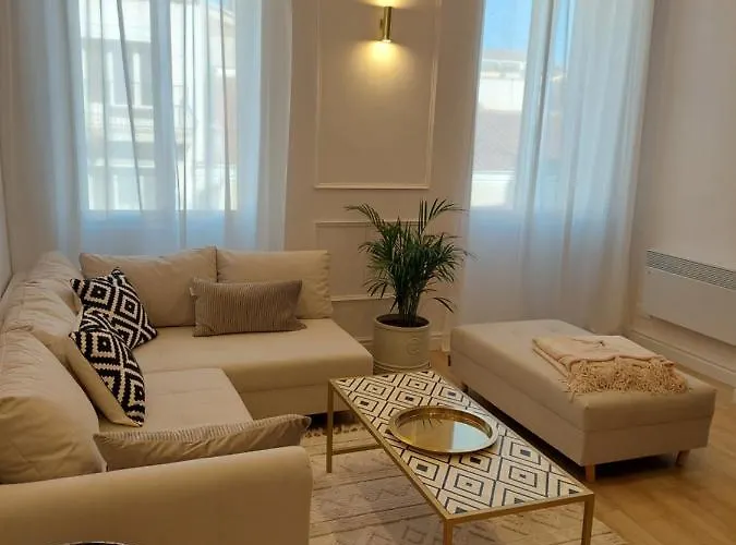 Raphael's Apartment, Classe 3 Etoiles